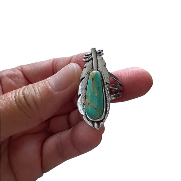 Silver and Turquoise Native American Style Feather Ring - Picture 3 of 5